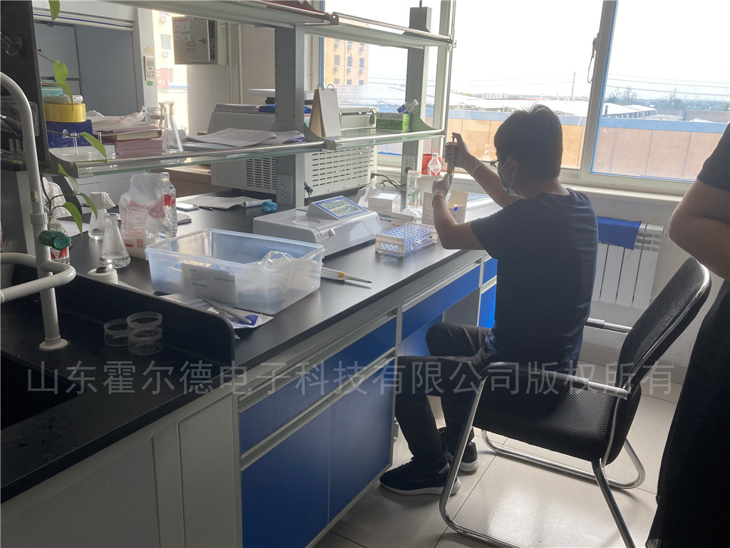 新希望六和集團下屬30余家分廠集體采購霍爾德食品安全檢測儀器